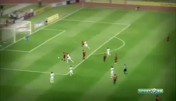 COSTA 10 milioane de euro, a fost cu fiica lui Berlusconi si a ajuns sa RATEZE ASA! Gafa anului in fata portii! VIDEO