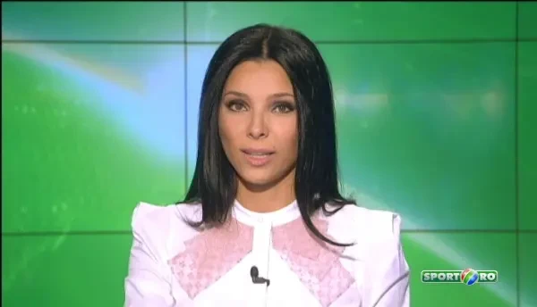 A intrat in curba la 200km/h, masina s-a facut PRAF! Accident infiorator pe circuit! VIDEO