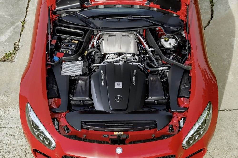 BIJUTERIA lansata de Mercedes: AMG-GT, racheta cu 500 de cai care depaseste 300 km/h! FOTO & VIDEO_5