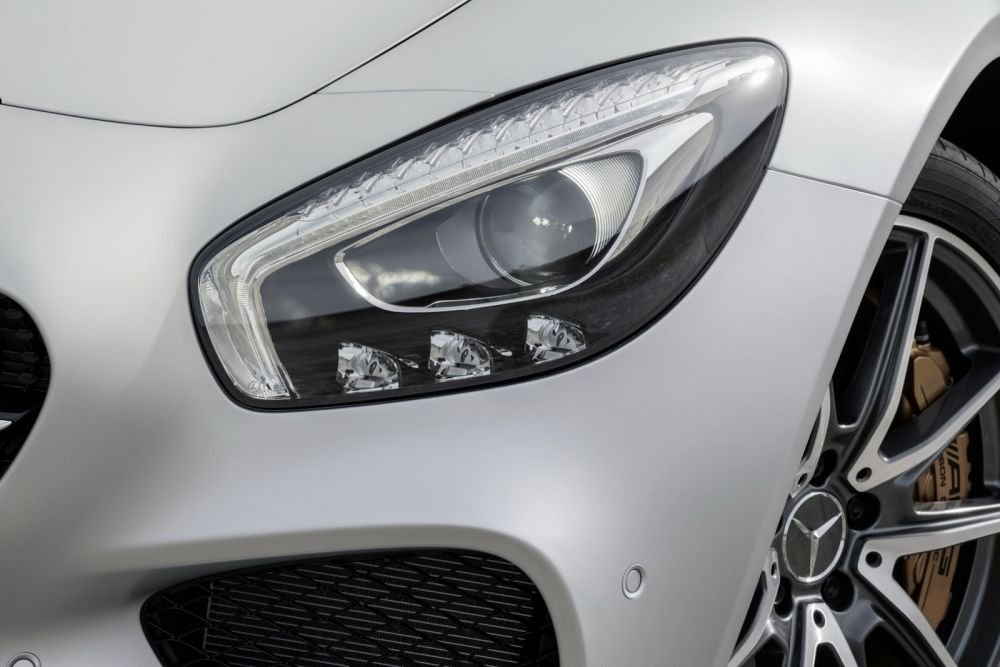 BIJUTERIA lansata de Mercedes: AMG-GT, racheta cu 500 de cai care depaseste 300 km/h! FOTO & VIDEO_21