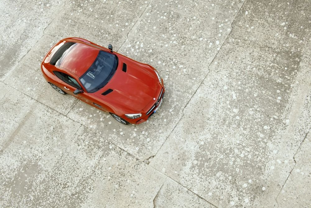 BIJUTERIA lansata de Mercedes: AMG-GT, racheta cu 500 de cai care depaseste 300 km/h! FOTO & VIDEO_26