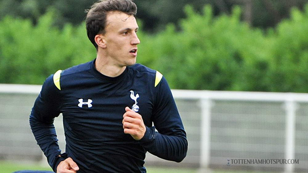 Surpriza URIASA pentru Chiriches la revenirea in Anglia! Cum a fost primit la Tottenham dupa victoria cu Grecia