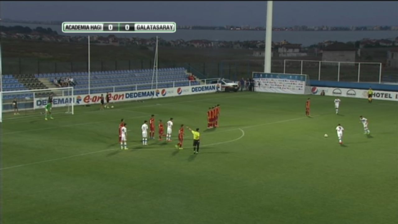 Gol FABULOS sub ochii lui Hagi! Regele a inceput sa rada cand a vazut ce bijuterie a inventat noul STAR de la Academia Hagi. VIDEO_1