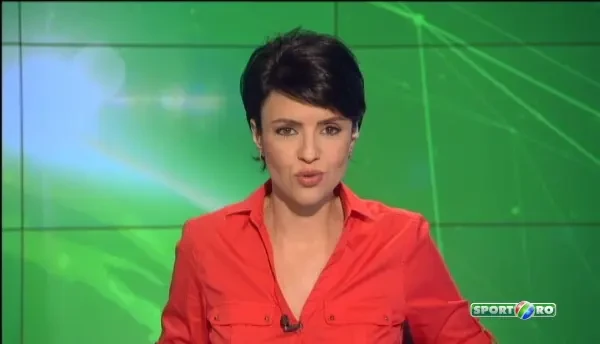 FABULOS | Jucu se pregateste de sosirea lui Mutu, batranele din sat abia asteapta sa-l vada: Ala de la Bucuresti? :)