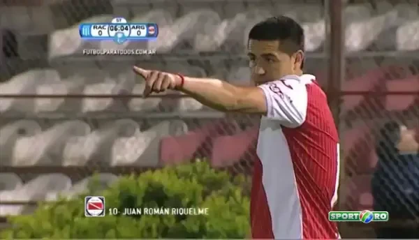 GOL FABULOS marcat de Riquelme! Cum poate inscrie la 36 de ani dintr-o pozitie imposibila! VIDEO