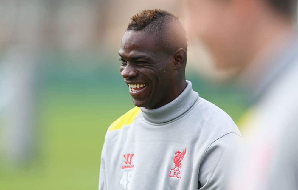 Balotelli a uitat deja de despartirea de Fanny Neguesha. Ultima cucerire a atacantului lui Liverpool: Un model de 18 ani_2