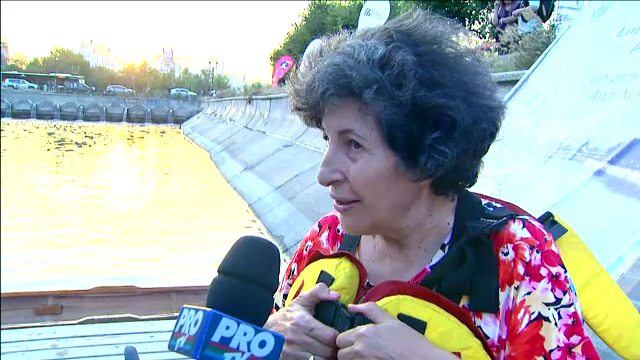 Senzatiile tari traite de aceasta batrana din Bucuresti la Ocupam Dambovita :&nbsp; Am mai fost odata pe un cal. Si era si fara sa :)
