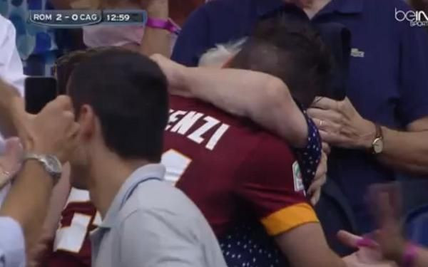 EMOTIONANT! Gest superb al lui Florenzi dupa ce a marcat pentru Roma! S-a dus direct in tribuna: cu cine s-a bucurat! VIDEO