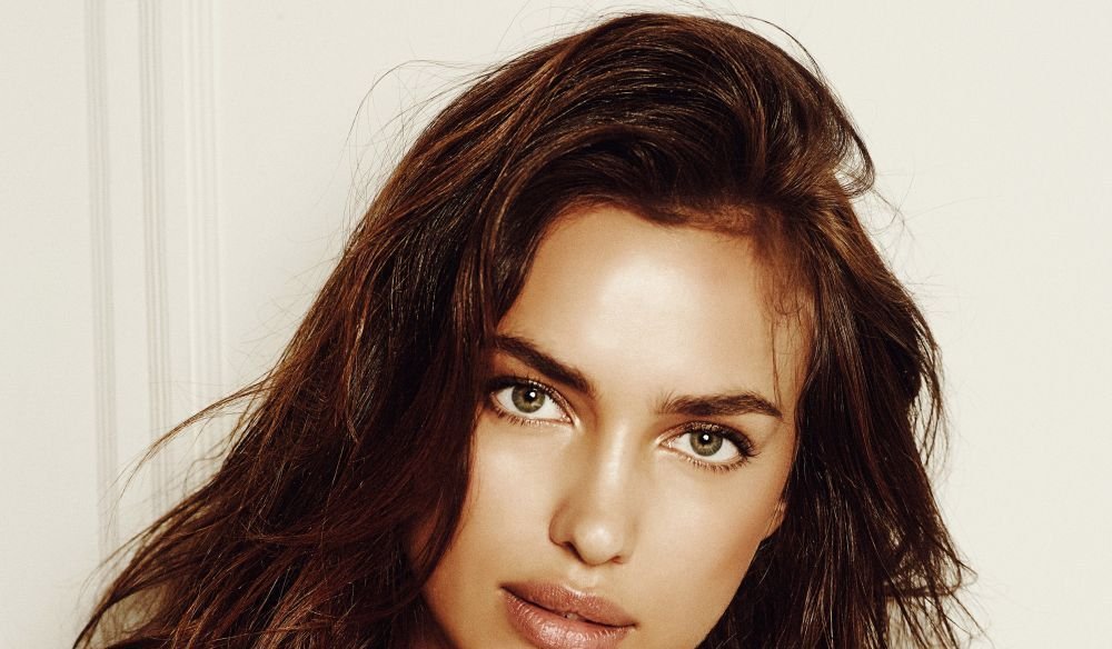 Schimbare neasteptata pentru logodnica lui Cristiano Ronaldo! Irina Shayk s-a vopsit blonda FOTO