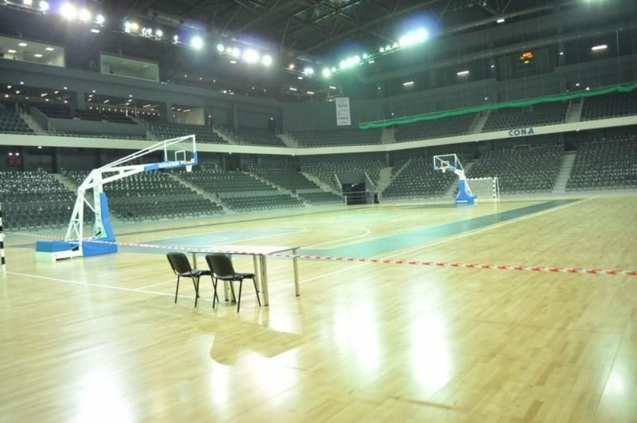 FOTO & VIDEO O noua BIJUTERIE a fost inaugurata in Cluj! Sala Polivalenta este gata! Cum arata constructia de 20 de milioane_1