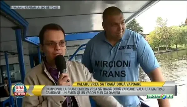 Mai mancati, ba!!! Valahu era sa lesine de efort dar a tras cele doua vapoare de 100 de tone! SUPER VIDEO