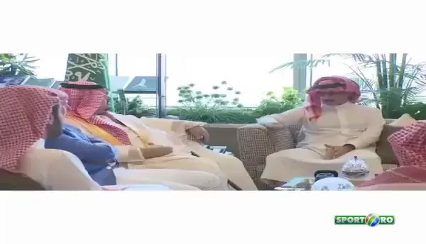 VIDEO FABULOS! Seicii l-au bagat pe Reghe in sedinta inainte de returul din Liga Campionilor! Cati bani i-au dat de incurajare