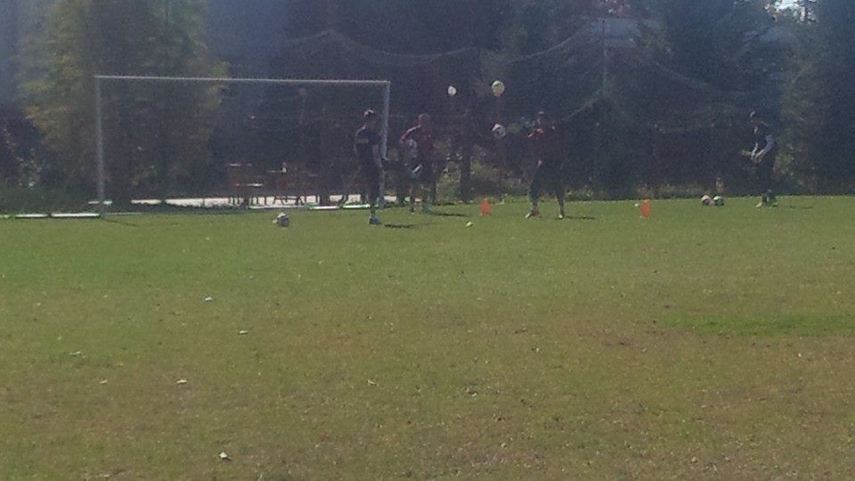 Mici si fripturi la toata lumea, petrecere la ProRapid: cum a sarbatorit Rada re-re-venirea pe banca Rapidului! VIDEO_2