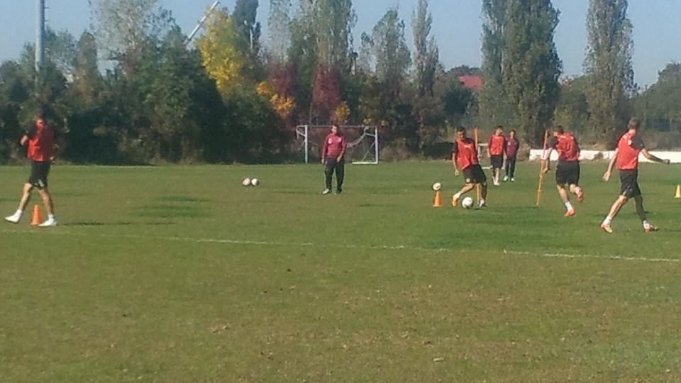 Mici si fripturi la toata lumea, petrecere la ProRapid: cum a sarbatorit Rada re-re-venirea pe banca Rapidului! VIDEO_3