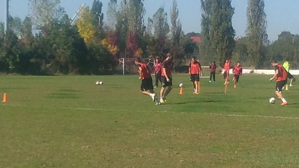 Mici si fripturi la toata lumea, petrecere la ProRapid: cum a sarbatorit Rada re-re-venirea pe banca Rapidului! VIDEO_6