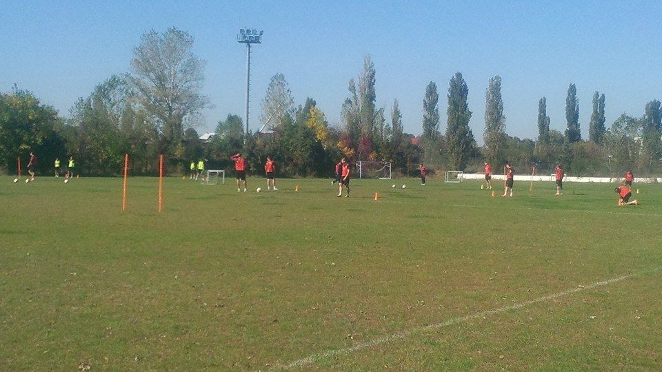 Mici si fripturi la toata lumea, petrecere la ProRapid: cum a sarbatorit Rada re-re-venirea pe banca Rapidului! VIDEO_9