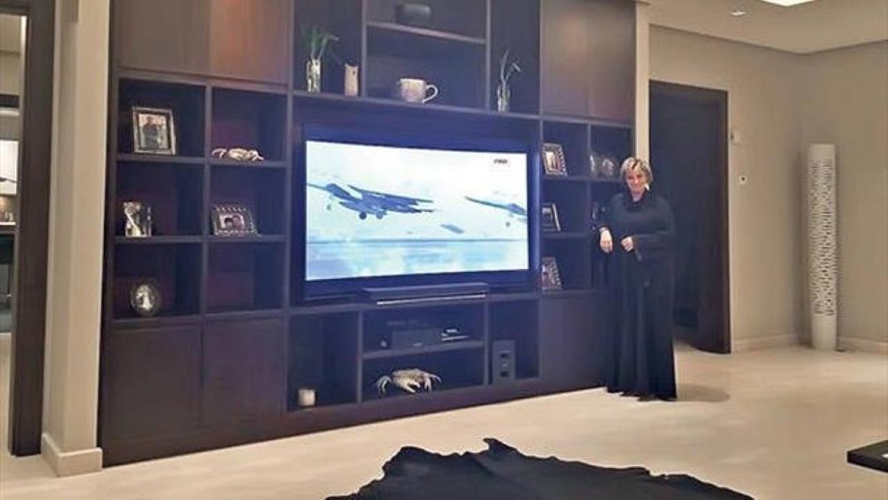 Cum arata LUXUL in care Anamaria Prodan si Laurentiu Reghecampf traiesc in Arabia Saudita. Detalii spectaculoase din casa lor_3