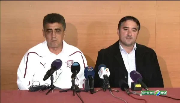 Rapid, gata de duelul cu Sumudica: E ca orice alt antrenor, sper ca la final sa planga cu un ochi si cu celelalt sa rada!