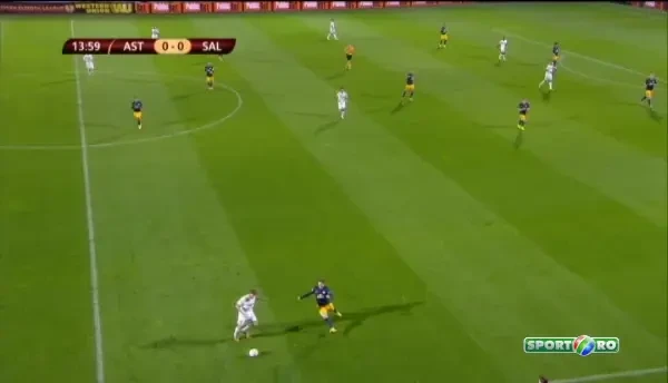 Gol Astra 1-0 RB Salzburg | Takayuki Seto marcheaza cu un sut formidabil