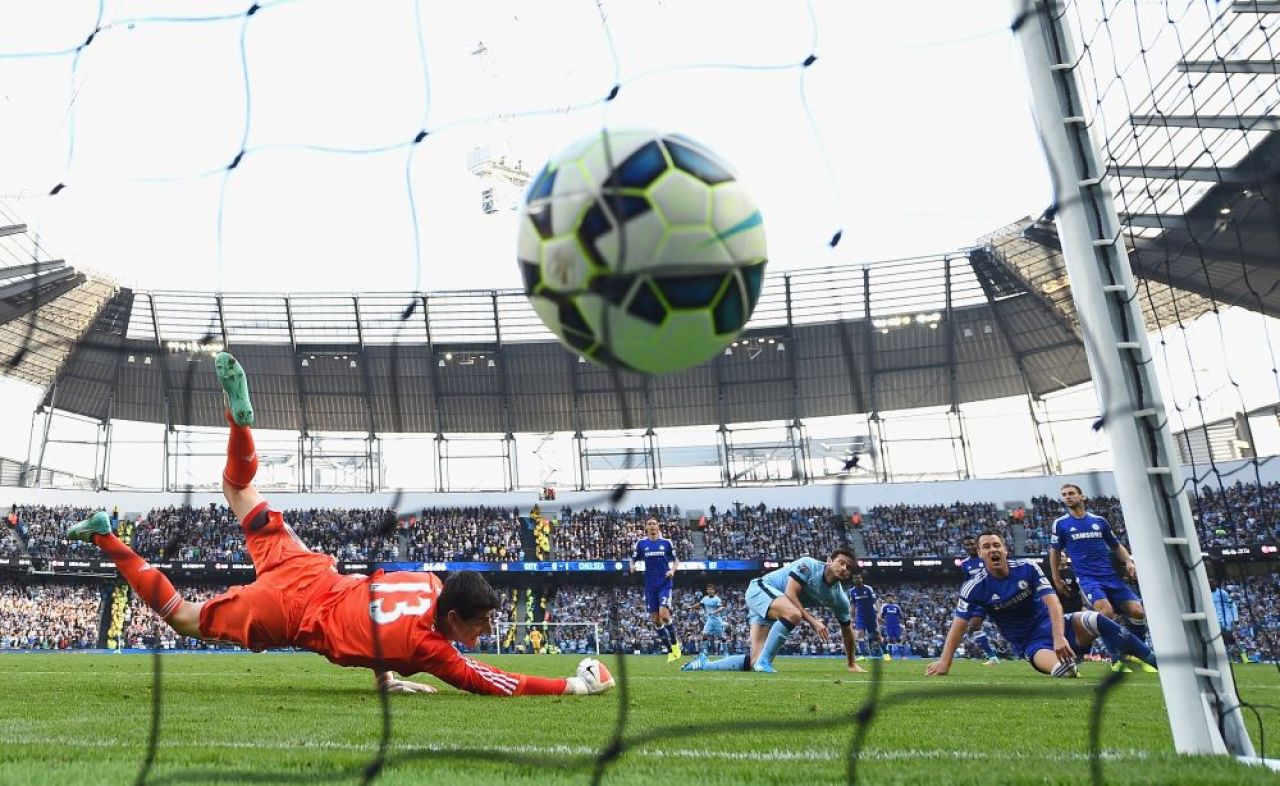 Sindromul Terry loveste! Un jucator de la Chelsea, acuzat ca si-a inselat iubita cu o chelnerita pe care a gasit-o pe net_1