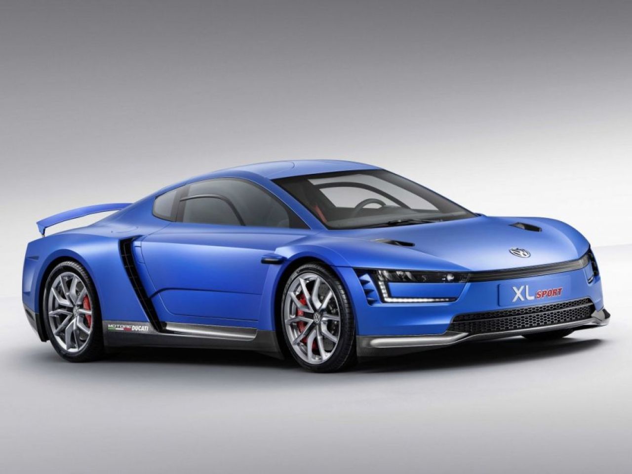 Volkswagen a lansat masina cu motor de motocicleta Ducati! Cum arata conceptul XL Sport! FOTO_3