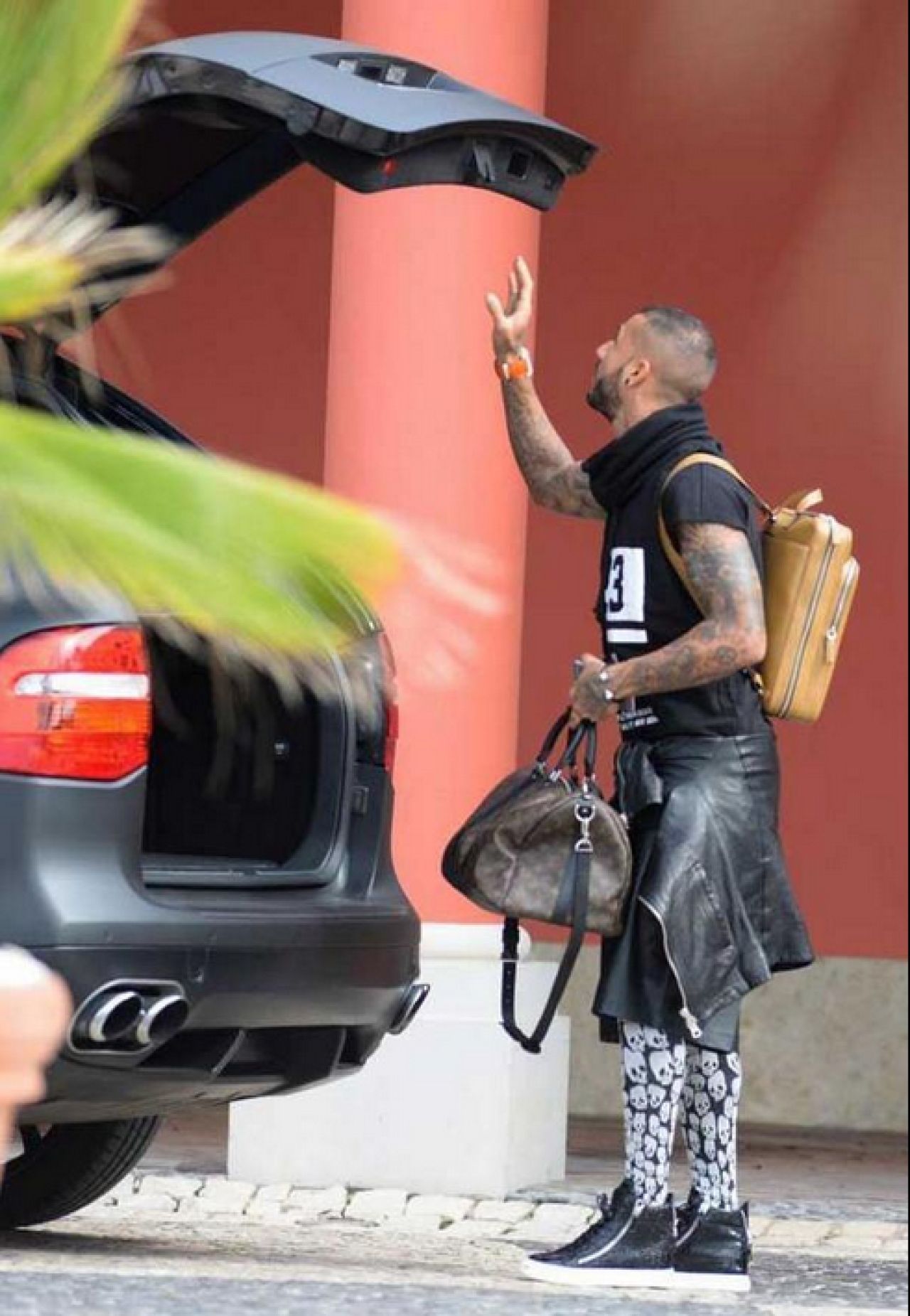 Toti au inceput sa rada cand l-au vazut! Cum a aparut imbracat Ricardo Quaresma la nationala. FOTO_3