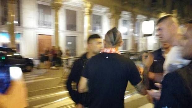 Si batut, si cu banii luati! Un jucator urias a incasat-o pe strada si apoi a primit amenda RECORD de la club! Poate fi vandut