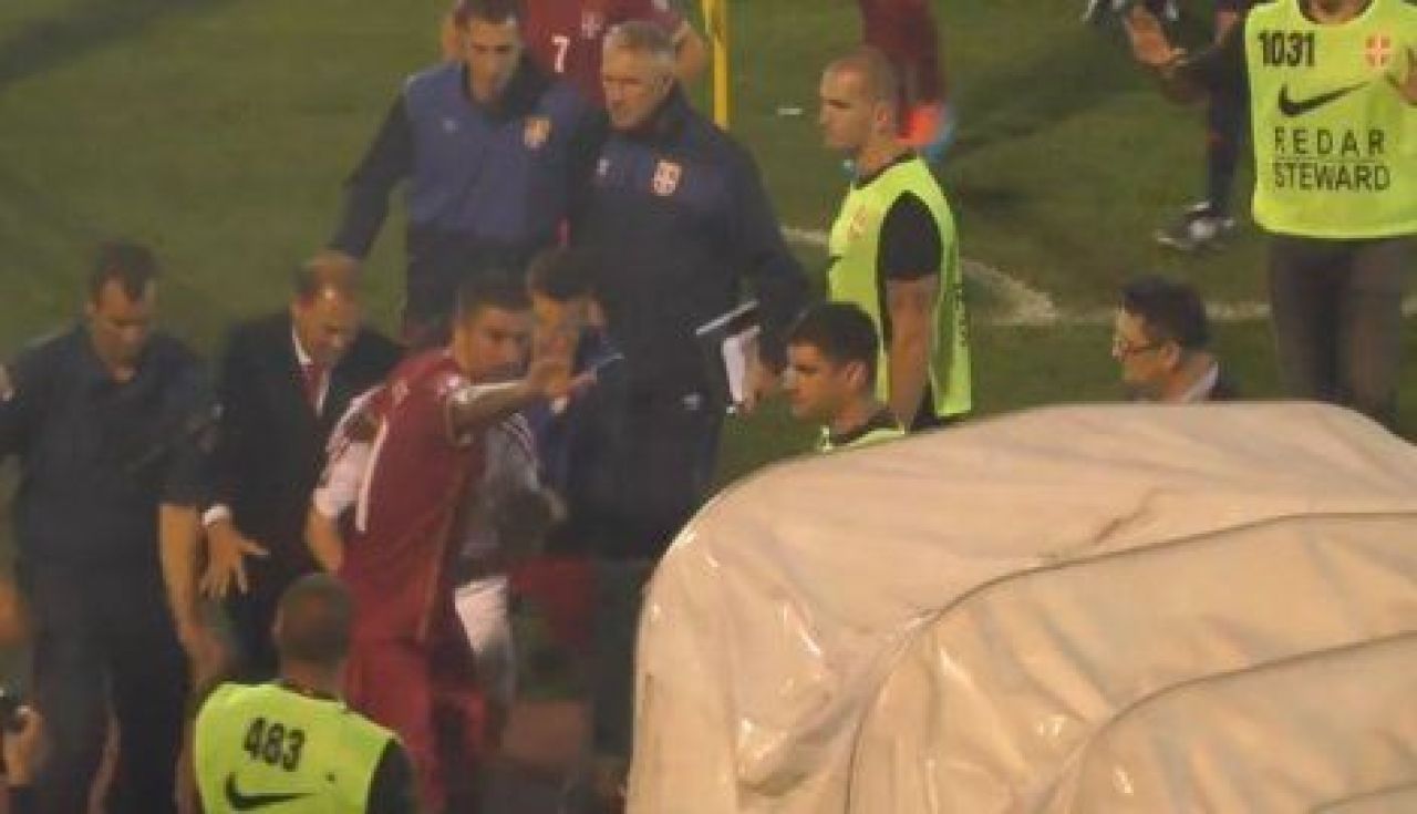 'Sunt NISTE EROI! Au fost INCREDIBILI!' Gesturile emotionante facute de sarbi pentru a opri MASACRUL_5
