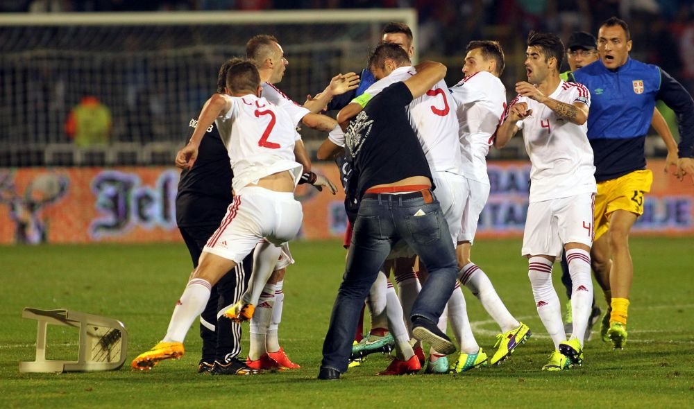 Serbia - Albania, o istorie care nu le da pace. Ce se ascunde in spatele steagului care a oprit meciul groazei pentru Euro 2016_4