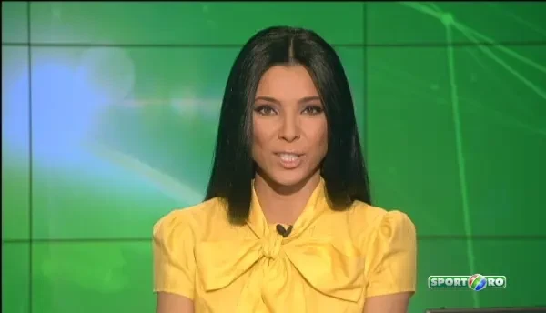 Aparitie neasteptata pe terenul de bachet! Ce s-a intamplat cand acest caine a aparut pe parchet