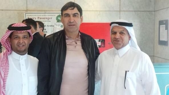 Piturca a ajuns la Jeddah, SEICII au sarit pe el pentru poze! VIDEO: primele imagini cu Piti in Arabia Saudita_2