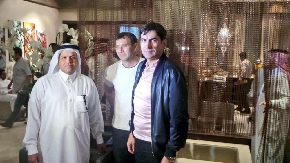 Piturca a ajuns la Jeddah, SEICII au sarit pe el pentru poze! VIDEO: primele imagini cu Piti in Arabia Saudita_9