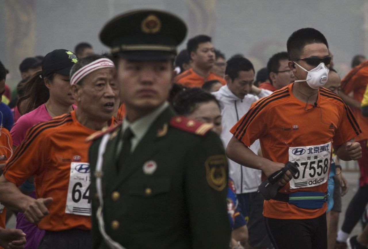 Chinul din China! Imagini fantastice de la Maratonul infernului din Beijing, orasul ramas fara oxigen. Galerie FOTO_1
