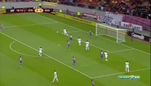 GOOOOL Steaua! Latovlevici a centrat ca Roberto Carlos, Rusescu n-avea CUM sa rateze VIDEO: cum a marcat primul gol
