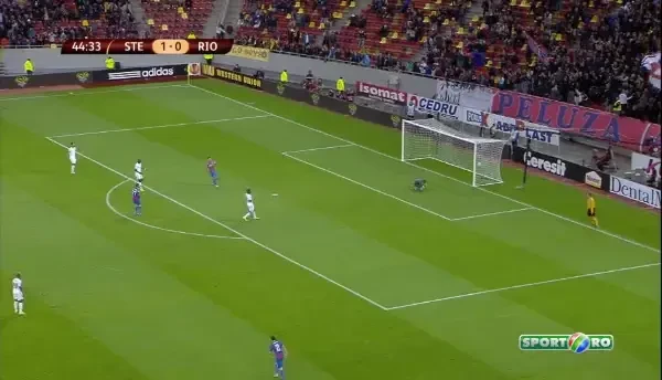 SENZATIONAL! SUPER gol Rusescu! Sut minunat de la 25 de metri, Cassio s-a aruncat DISPERAT