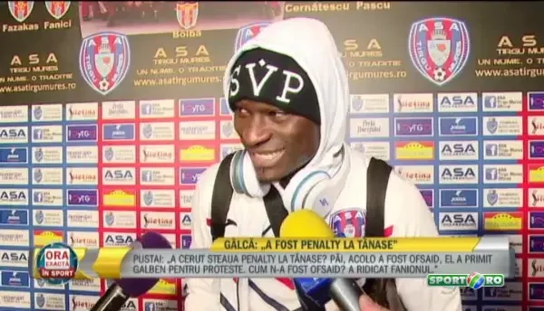 Reactia GENIALA a lui N Doye cand a fost intrebat cui ii dedica VICTORIA: O dedic prietenului meu, stiti voi care :)) VIDEO