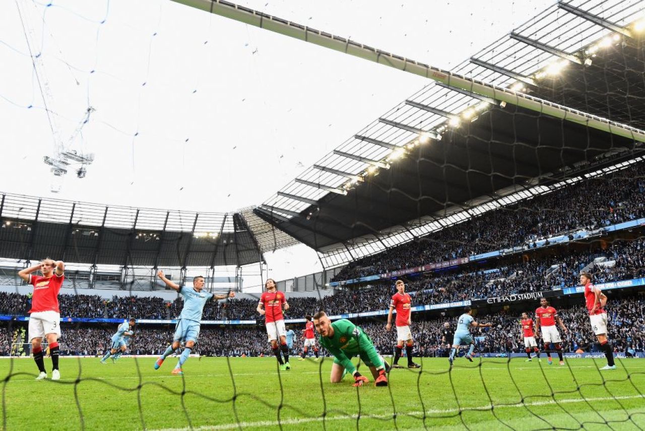 Cum a reusit United sa cheltuie 160 mil. de euro, iar Van Gaal sa stea mai PROST decat Moyes! Cifrele incredibile:_7