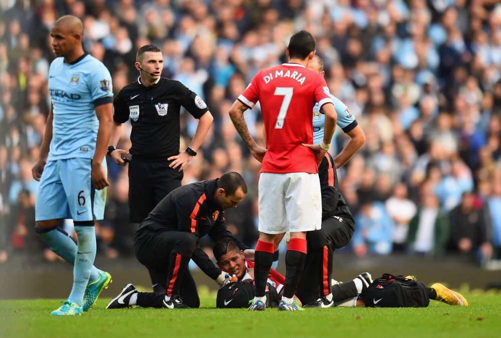 Lovitura TERIBILA pentru Van Gaal! Rojo are umarul dislocat si nu va mai juca in 2014! Verdicul CRUNT al medicilor_1