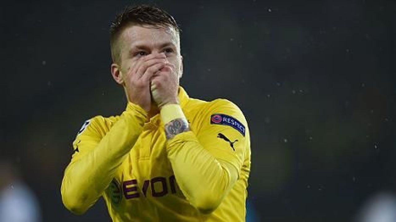Reactia GENIALA a lui Reus! A facut un gest diferit dupa fiecare dintre ultimele 3 goluri! Ce EXPLICATIE are! FOTO:_4