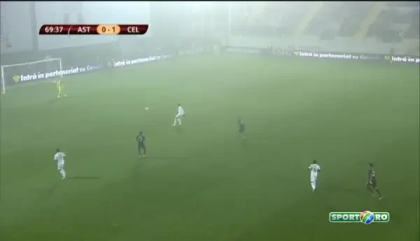 Faza de senzatie la Astra - Celtic! Lung Jr a facut show fata in fata cu un adversar. Cum l-a driblat. VIDEO