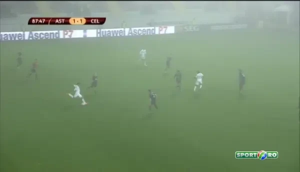 Sut spectaculos al lui Takayuki Seto