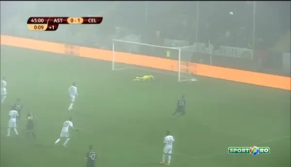 Lung este incercat cu un sut de la 30 de metri