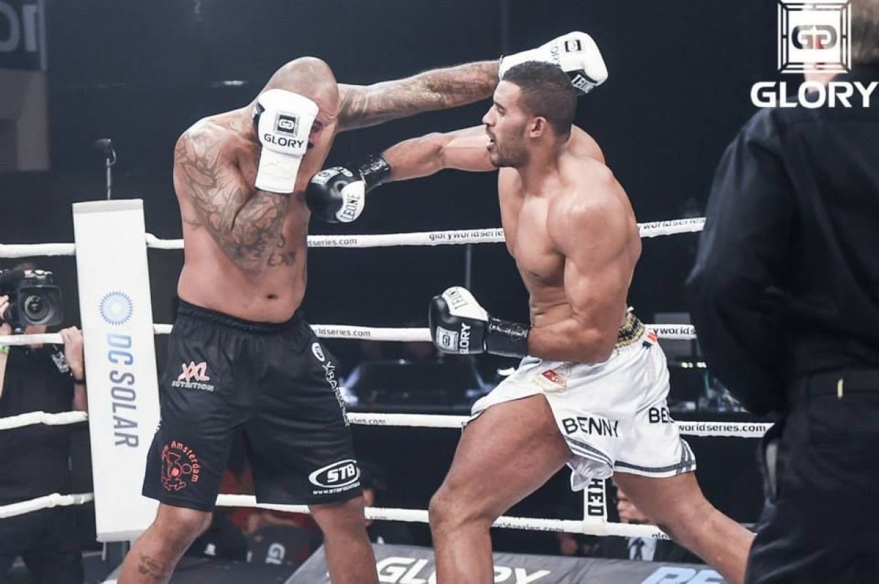 ACUM pe Sport.ro: Gala GLORY in care Benny Adegbuyi se bate cu Hesdy Gerges!_1