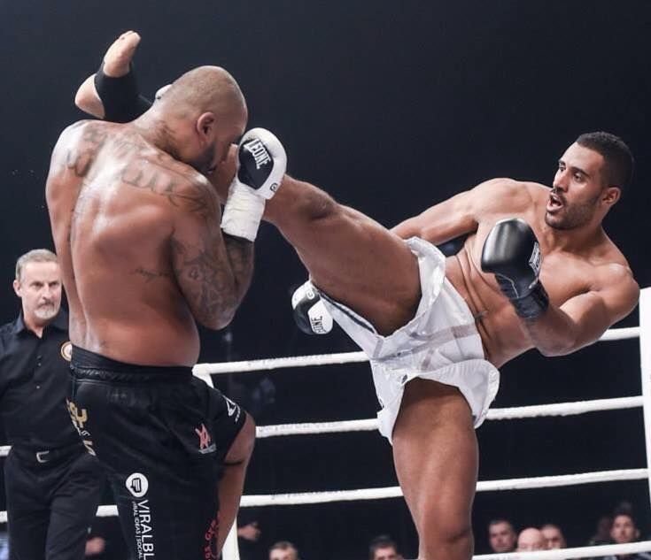 ACUM pe Sport.ro: Gala GLORY in care Benny Adegbuyi se bate cu Hesdy Gerges!_5