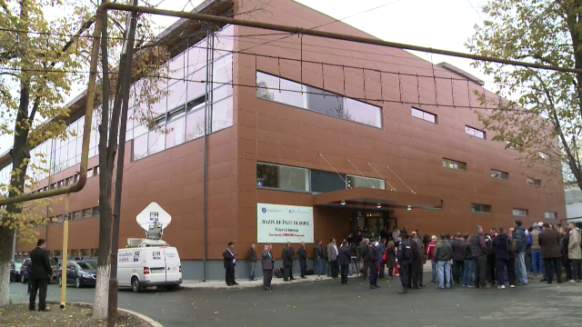 Cum arata noul bazin olimpic de 10 mil euro pe care Dinamo l-a deschis azi. Tiriac: Speram sa mai avem inca 50 in 5 ani