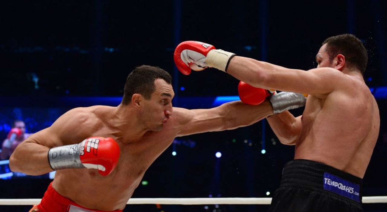 KO DEVASTATOR! Pulev, distrus de Wladimir Klitschko in 5 runde! Macelul a fost oprit dupa ce bulgarul a fost pus la podea de 4 ori_1