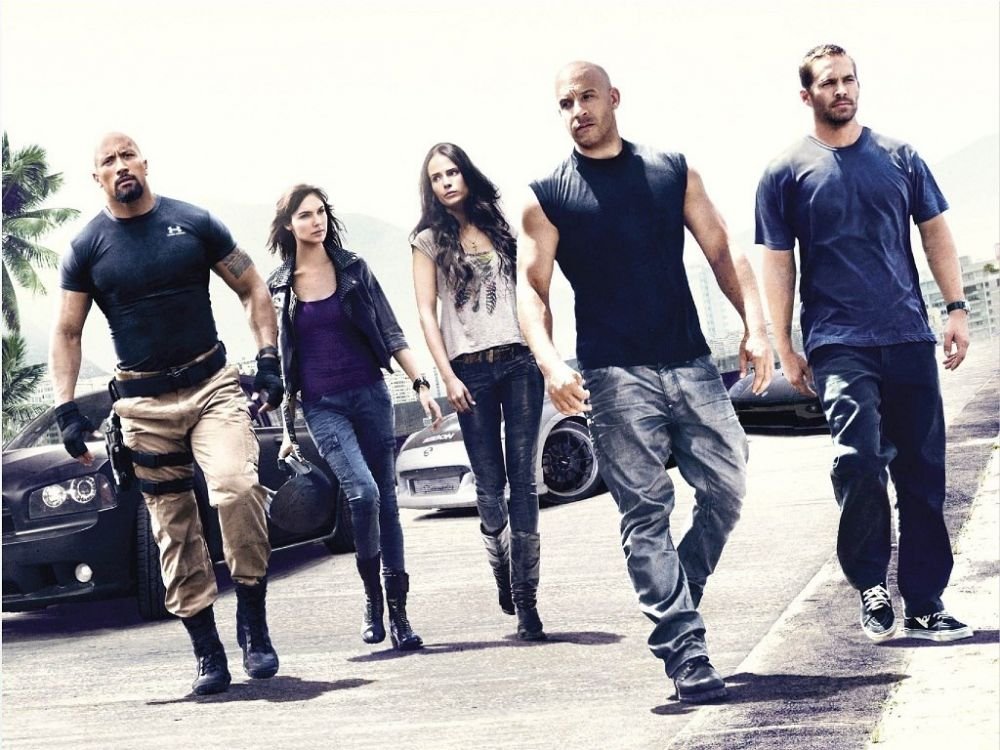 Veste URIASA pentru fanii Fast & Furious! Seria nu se opreste la 7! Cate filme pregateste Universal fara Paul Walker