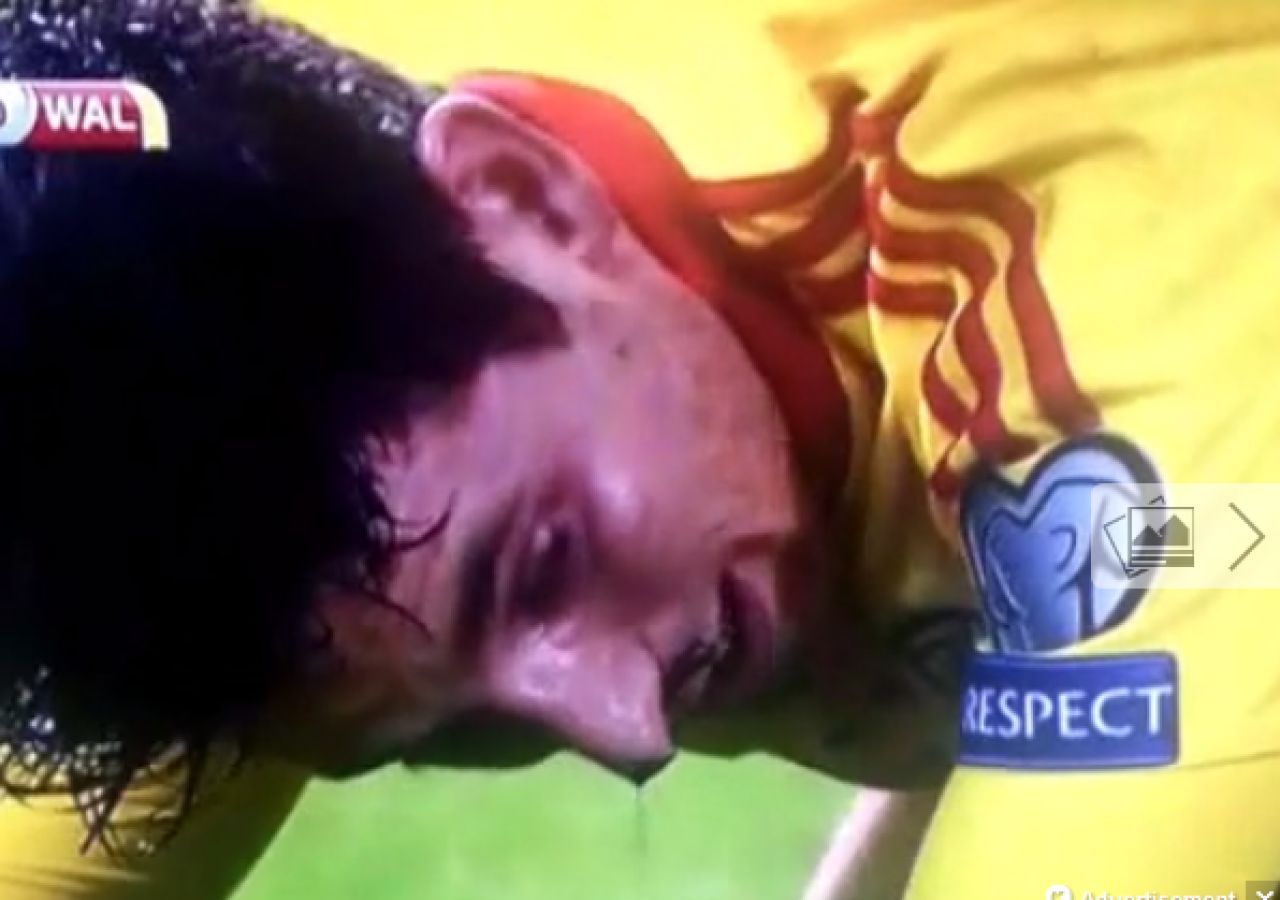 SOCANT! Fellaini a lovit cu cotul ca Muresan! Decizia arbitrului, mai scandaloasa ca a lui Kovacs! FOTO_1