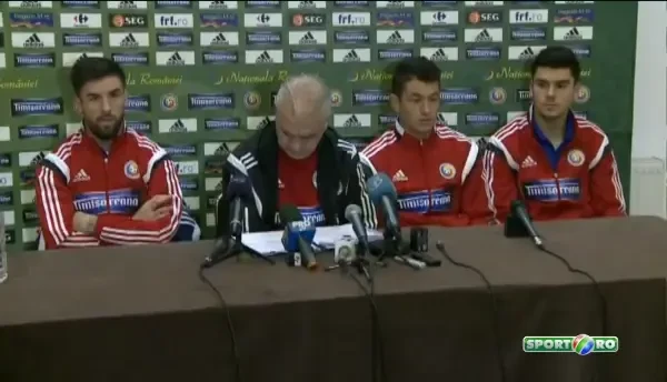 Faza de tinut minte! Tata Puiu a uitat ce jucatori a convocat pentru meciul cu Danemarca: "Mai e unul... in fine, asta e lotul" :)