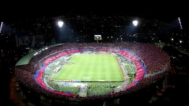 SENZATIONAL! Cel mai mare banner din istorie! Cum si-au sarbatorit fanii clubul care a implinit 101 ani. VIDEO